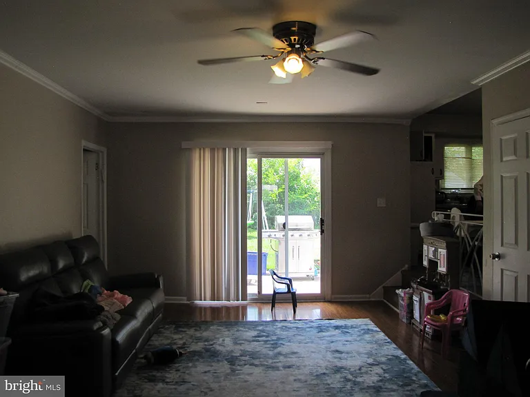 436 S Suffolk Dr — Photo 4