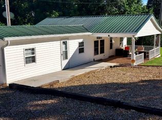 829 Brownfield Rd, Dover, TN 37058