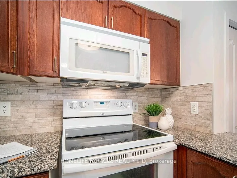 6 Dayspring Cir #2203 — Photo 7