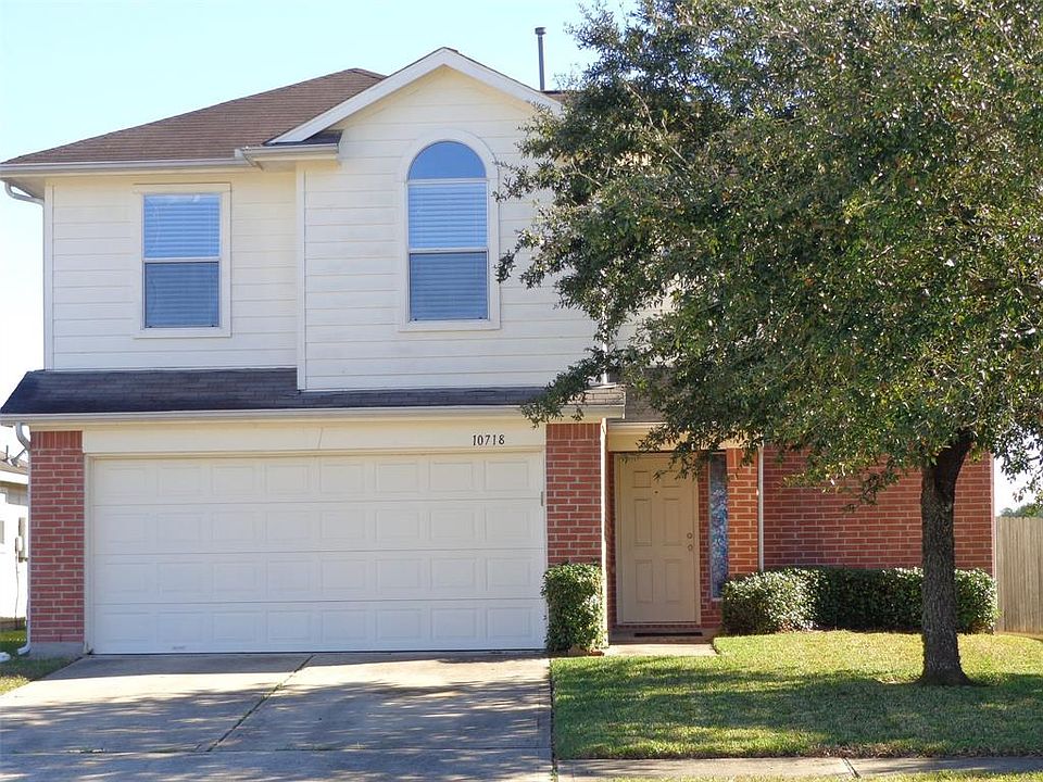 1st image of 10718 Woodson Valley Dr