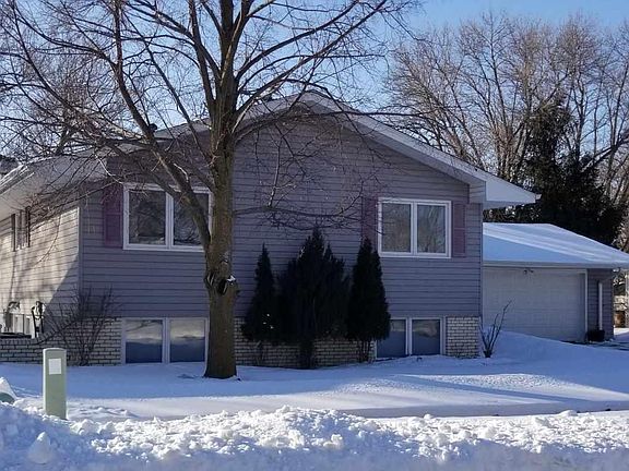 3rd image of 3317 Lancelot Ln