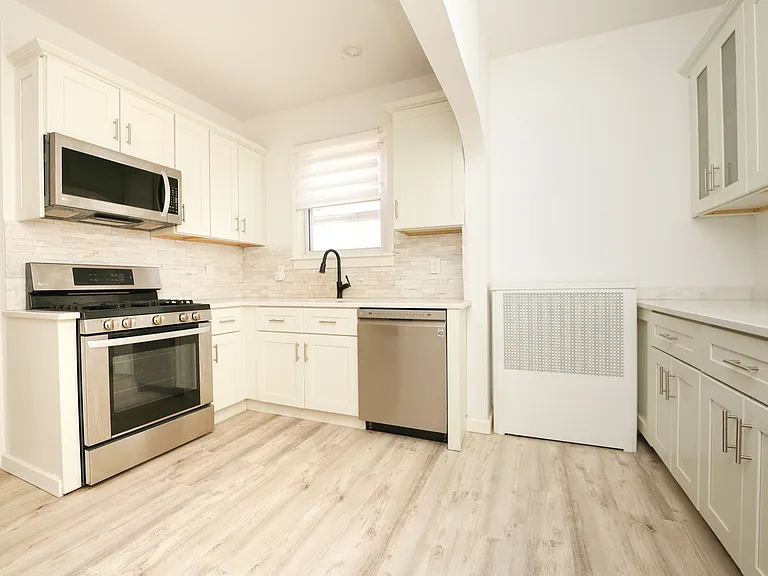804 Fairview Ln — Photo 16
