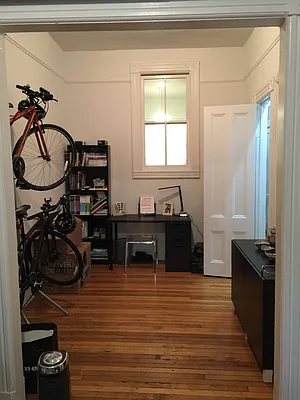 Rented by null | media 33