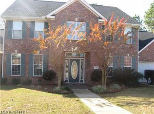 3010 Trentwood Dr, Ocean Springs, MS 39564