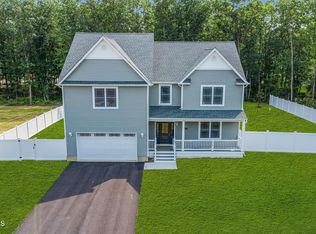 871 Woodbury Dr, Jackson, NJ 08527