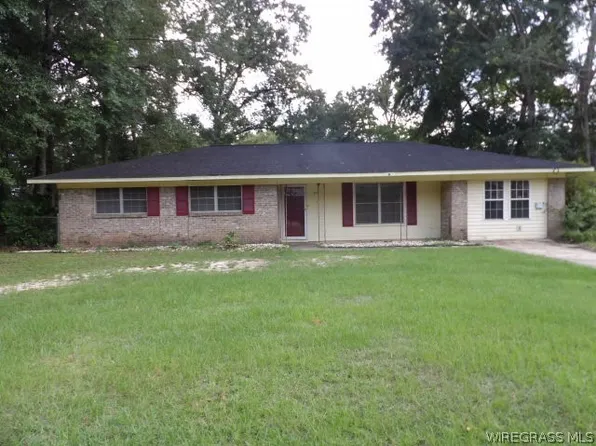 615 Morgan Ln, Enterprise, AL 36330