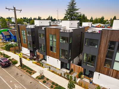 9237 A 16th Avenue SW, Seattle, WA, 98106