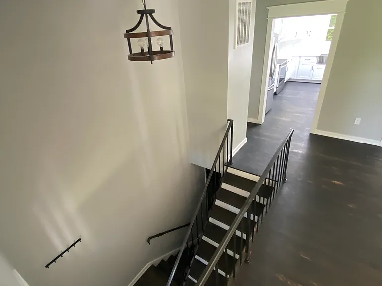 2409 Wakefield Rd — Photo 10