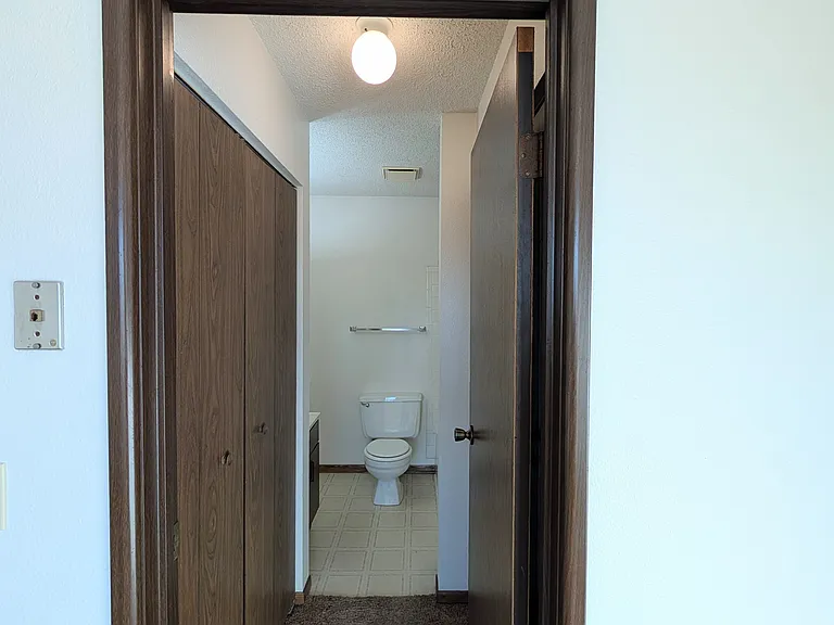 Southview Apartments — Photo 20