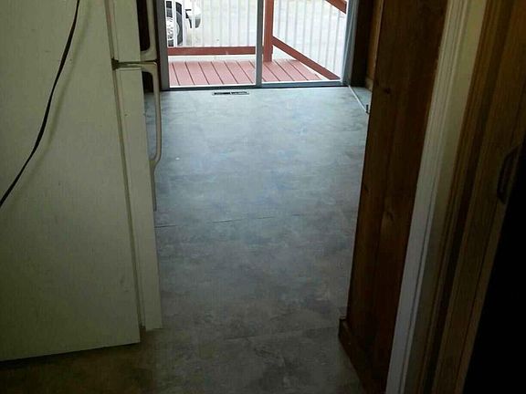 3rd image of 48A Leicester St