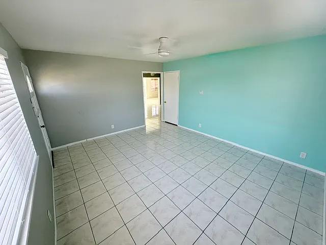 10212 Kamuela Dr — Photo 4