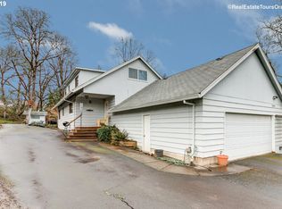 2611 NE Roberts Ln, Newberg, OR 97132