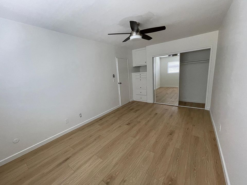 2nd image of 4063 42nd St