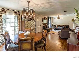 3624 Gilbert Dr — Photo 9