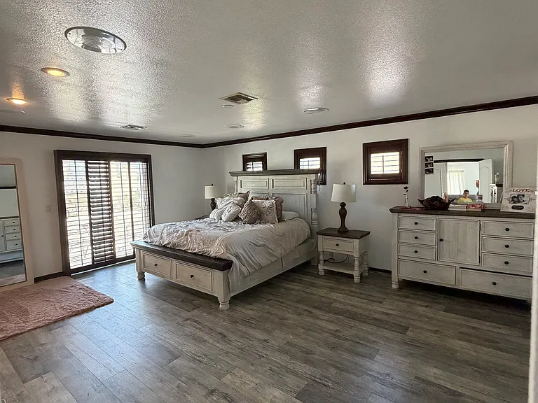 3524 Rubio Sun Ave — Photo 23