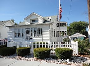 1st image of 835 Madison Ave