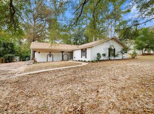 2231 Pinecrest Dr, Nacogdoches, TX 75965