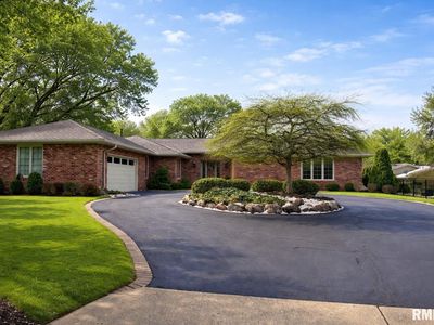 108 E Coventry Ln, Peoria, IL, 61614