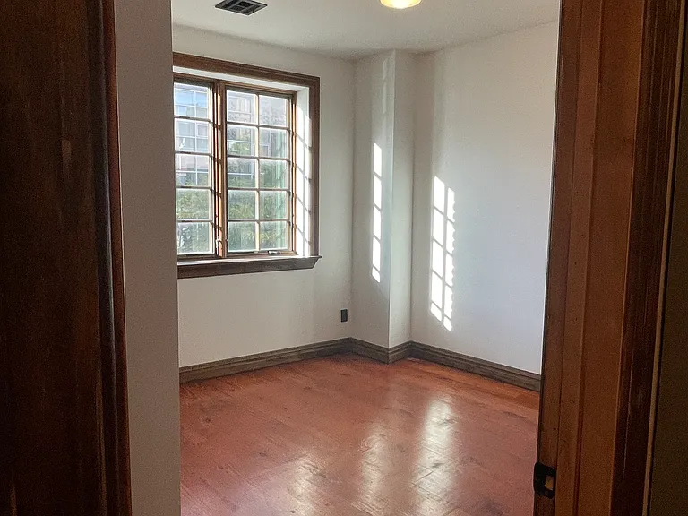 237 Kent Ave #2F — Photo 6