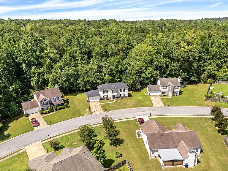 4264 Live Oak Dr — Photo 27