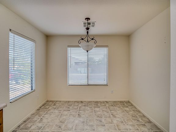 4th image of 43516 W Sagebrush Trl