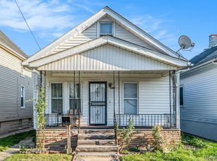 3868 Doremus St, Hamtramck, MI 48212