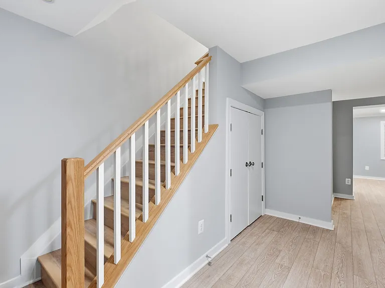 2916 Montauk Ct — Photo 24