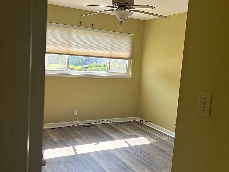 1318 Ranchland Dr — Photo 15