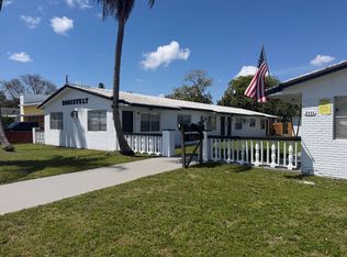 2111 Roosevelt St, Hollywood, FL 33020