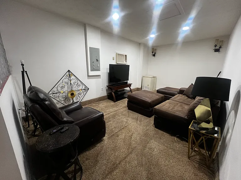 3737 Lori Sue Ave — Photo 12