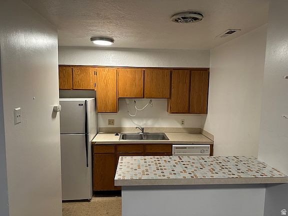 5th image of 1175 Canyon Rd #A21