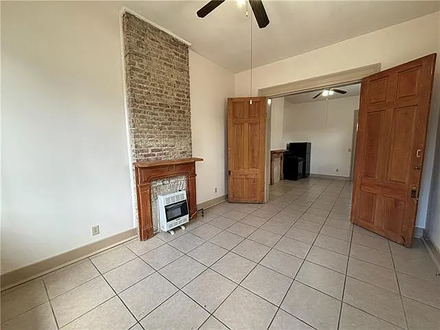 1 bed, 1.0 bath, 650 sqft, $1,075 — Photo 3