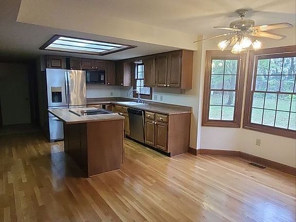 5th image of 2322 Colony Trl