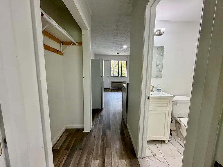 207 Old Chimney Ridge Rd #G — Photo 11