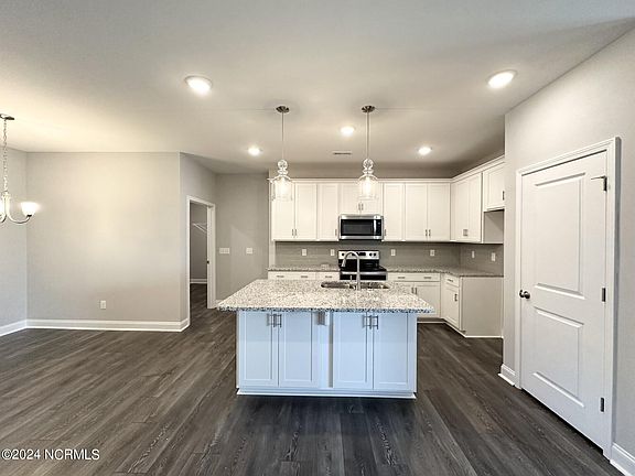 3rd image of 2621 Longleaf Pine Circle