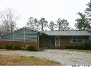 725 Circle Dr, Trent Woods, NC 28562