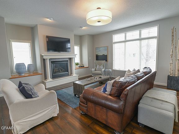 4th image of 5679 W Prairiewood Dr
