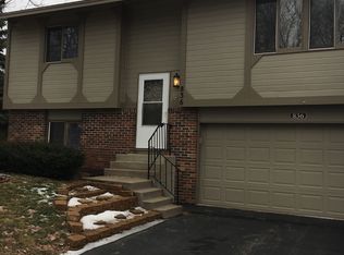 836 125th Ln NE, Blaine, MN 55434