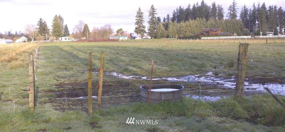 1st image of 440 xx 228th Avenue SE