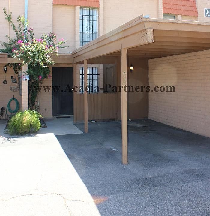 1st image of 2875 N Tucson Blvd APT 42