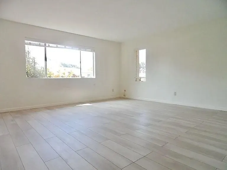190 Evergreen Ave #A — Photo 19