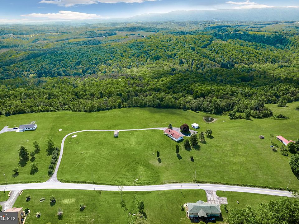 3040 Fairview Dr, Berkeley Springs, WV 25411 Zillow