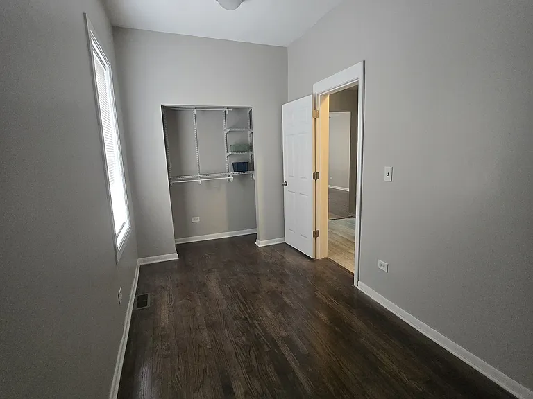 5244 S Ashland Ave #11 — Photo 6