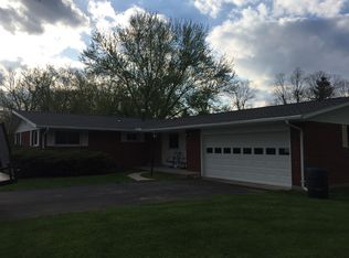 560 Candace Dr, Springfield, OH 45504