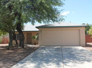 8856 E Fairway Groves Dr, Tucson, AZ 85730