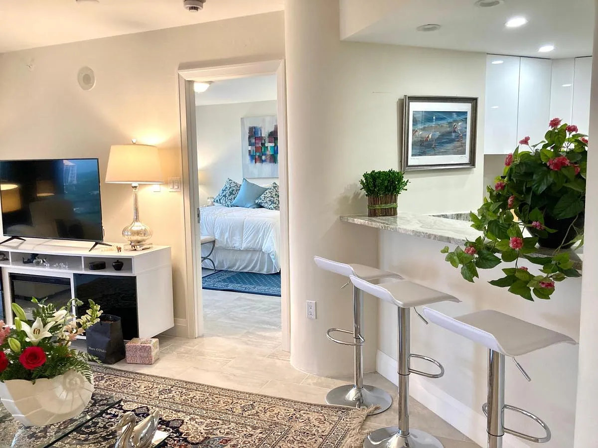 2 bed, 1400 sqft, $4,000 — Photo 3