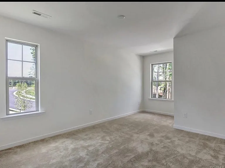 3047 Farmstead Mill Dr — Photo 15
