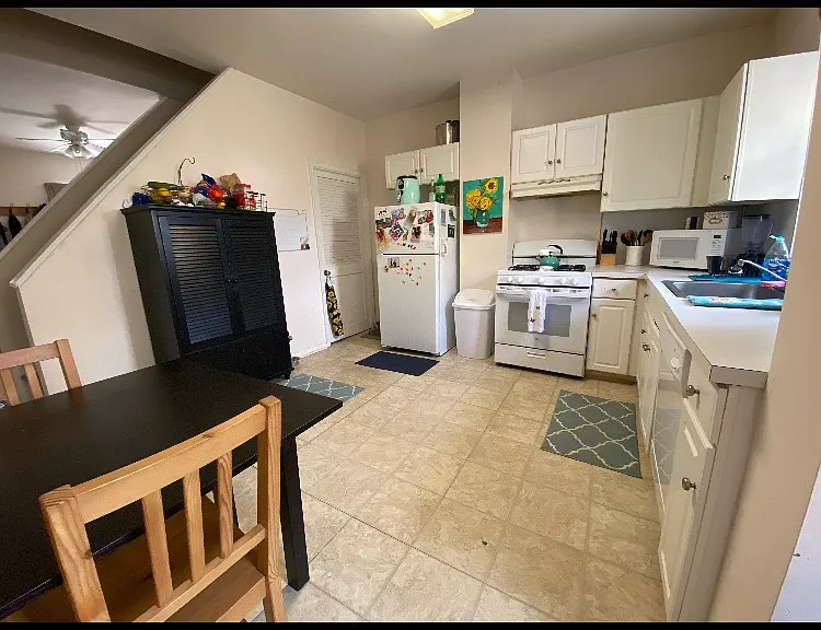 124 Jamestown Ave — Photo 8
