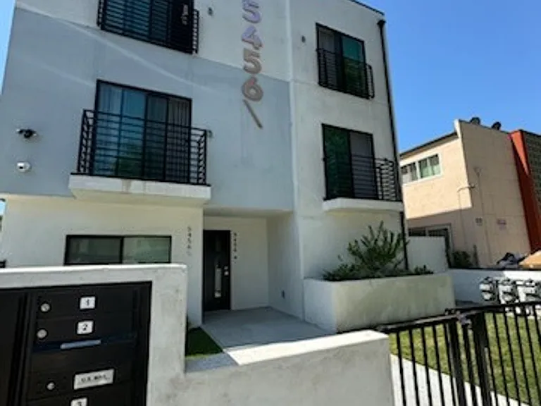 5456 Barton Ave — Photo 9
