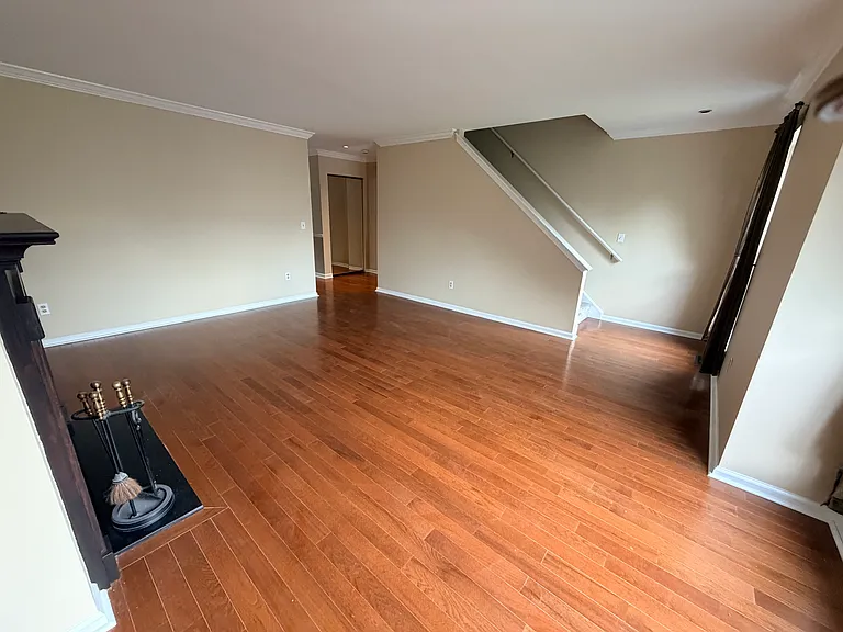 2760 Red Oak Cir #C5 — Photo 22